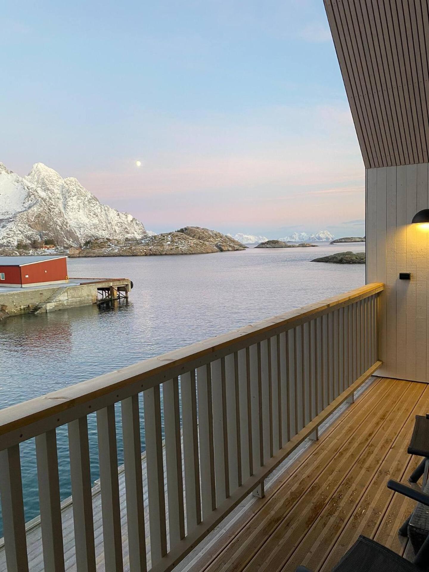 Ny Leilighet I Henningsvaer! Luaran gambar